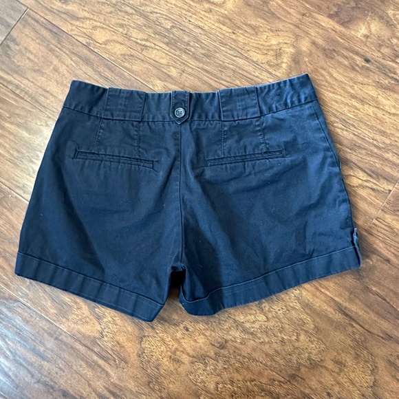 Women’s Banana Republic navy blue shorts size 2 - Picture 2 of 2